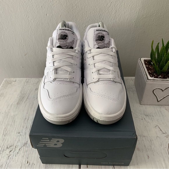 New Balance 550 - Picture 3 of 13